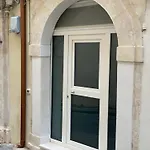 Ortigia Chic *